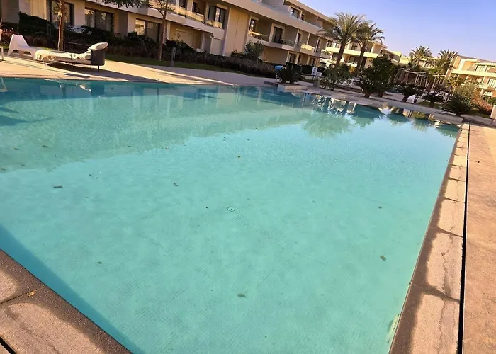 Fabulous 2 Bedrooms B17-f3 2b Shared Pool At G-cribs Elgouna *
