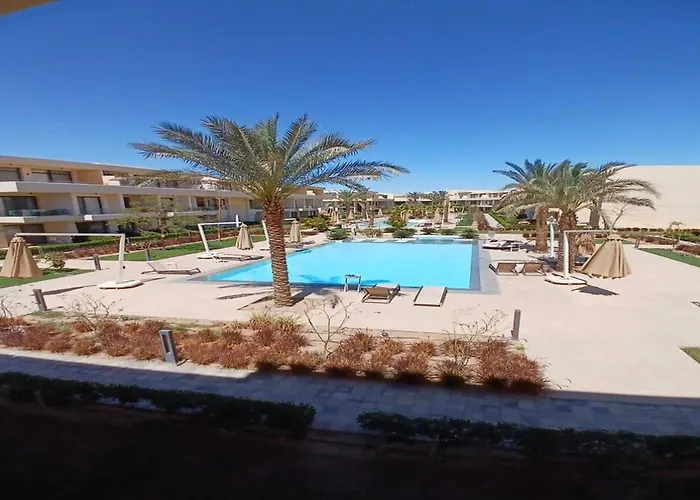 Fabulous 2 Bedrooms B17-f3 2b Shared Pool At G-cribs Elgouna * El Gouna
